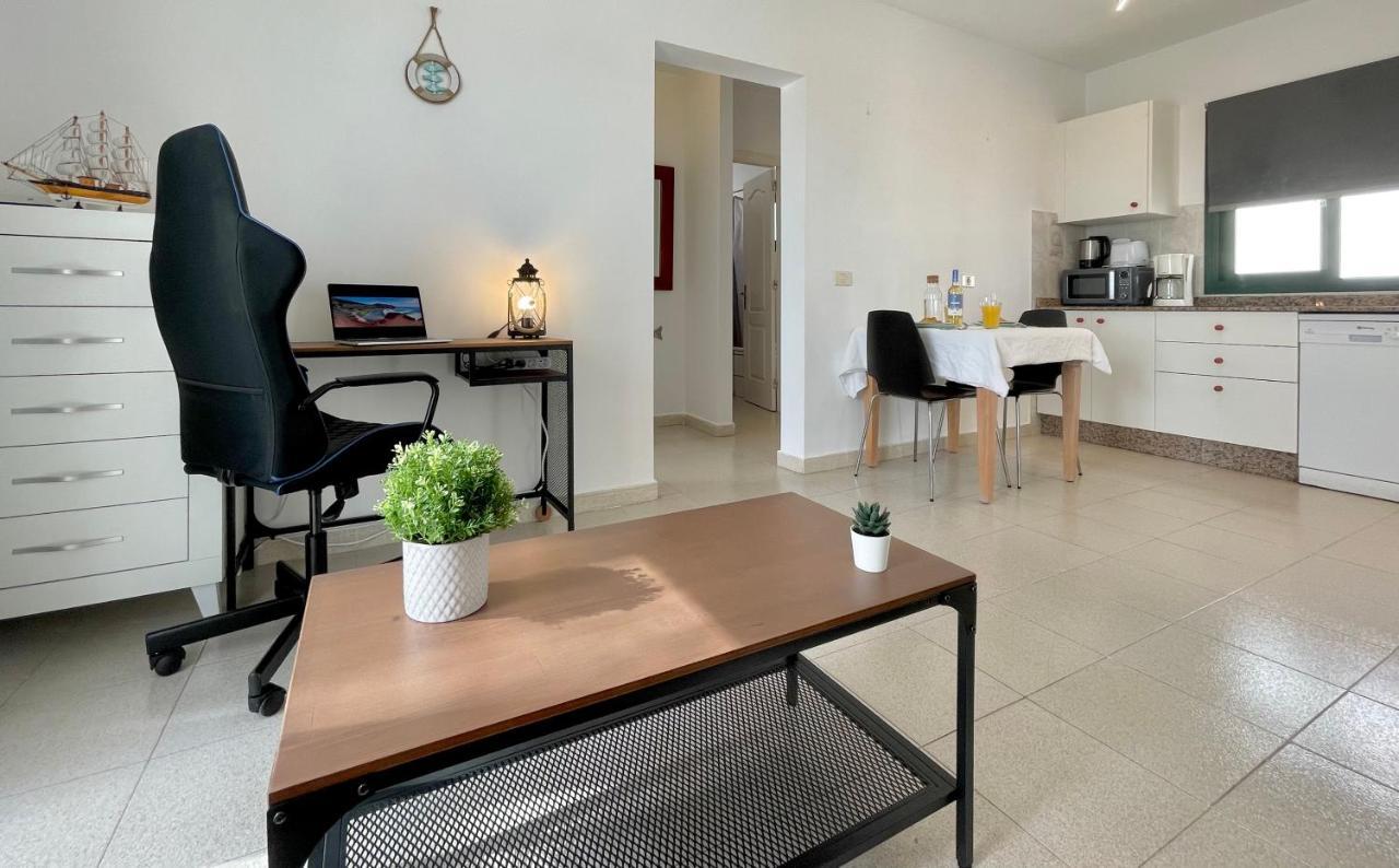 Cozy And Sunny Apartment Over The Rooftops Puerto del Carmen  Extérieur photo